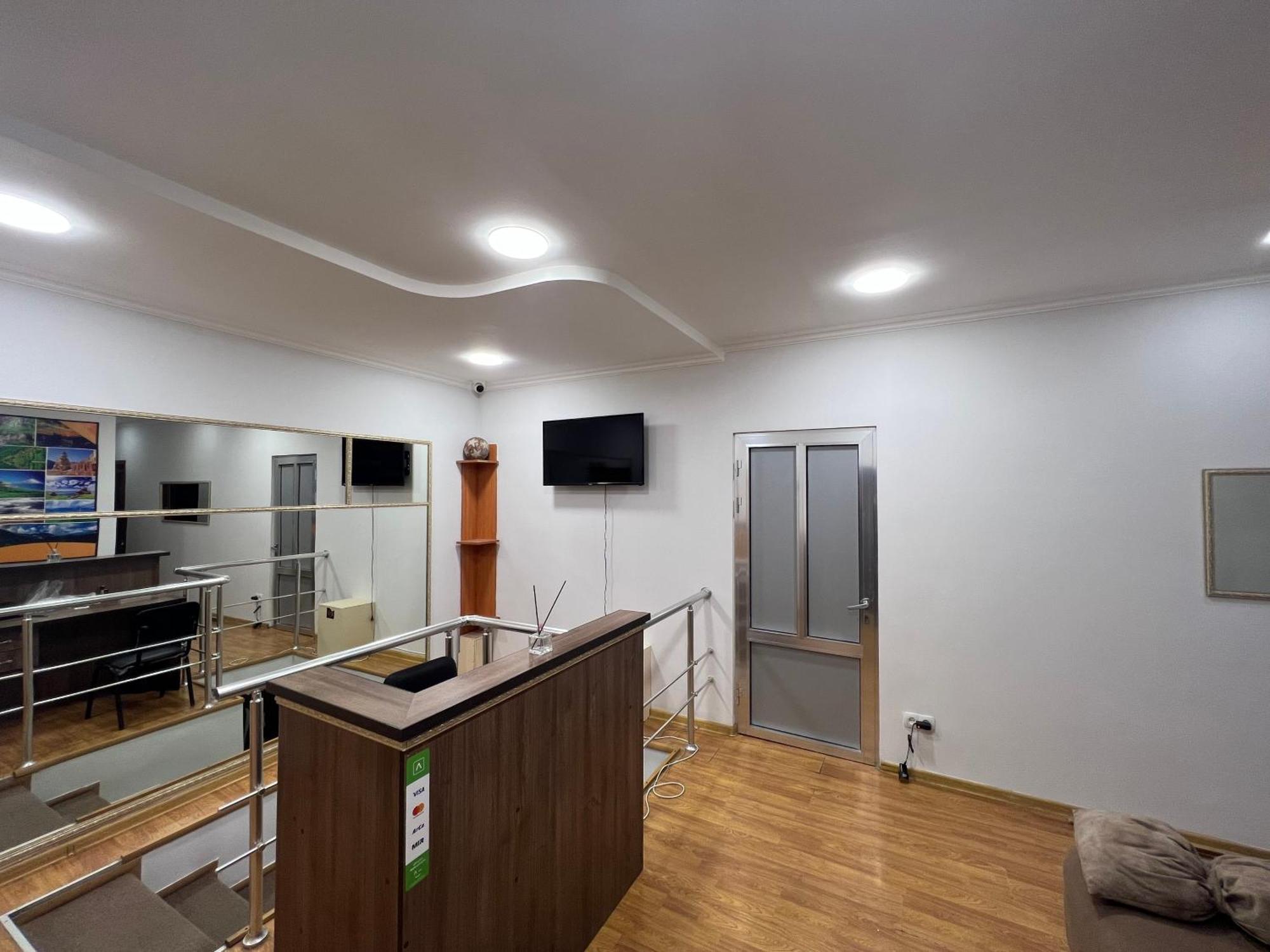 Guest House Northern Avenue Yerevan Exterior photo