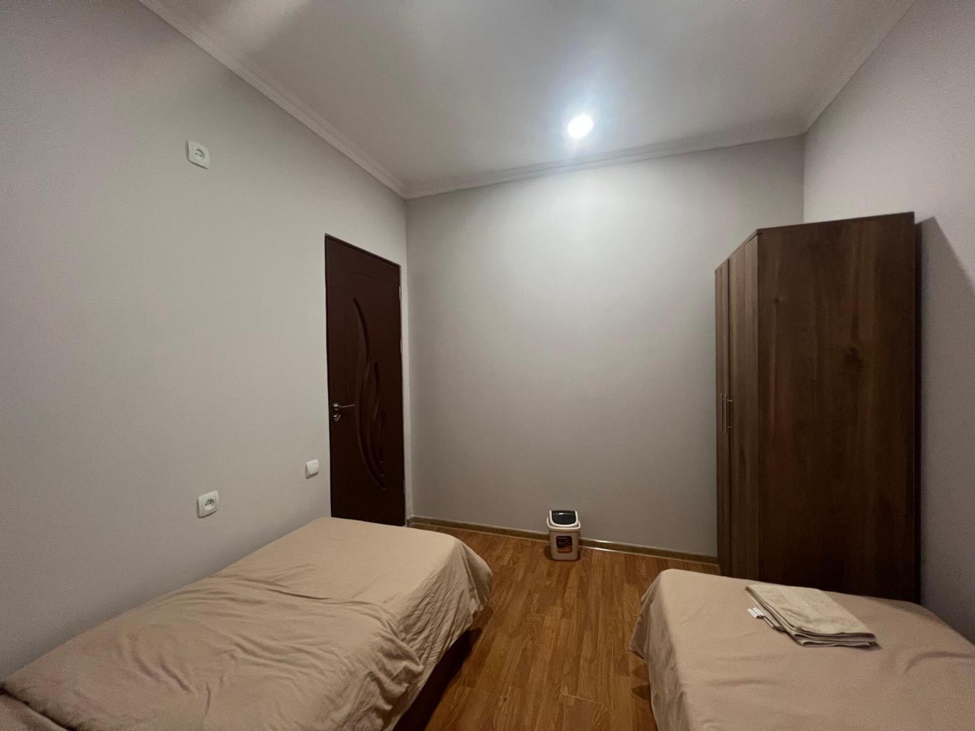 Guest House Northern Avenue Yerevan Exterior photo